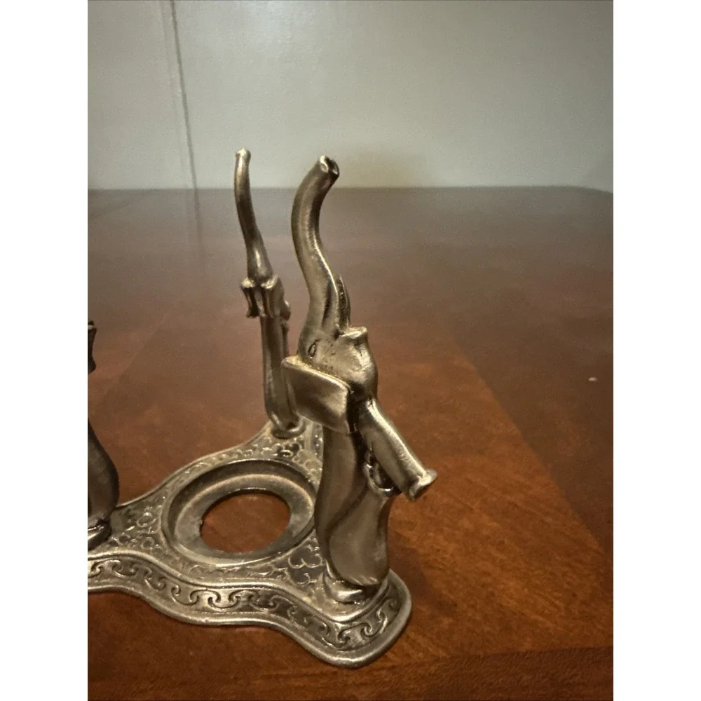 Three Standing Elephants  Silver Metal Round Votive Candle Holder Decor Vtg Styl